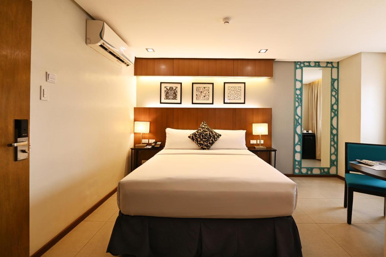 St Mark Hotel Cebu Zewnętrze zdjęcie