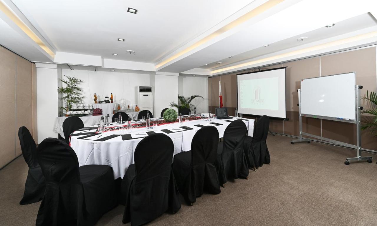 St Mark Hotel Cebu Zewnętrze zdjęcie