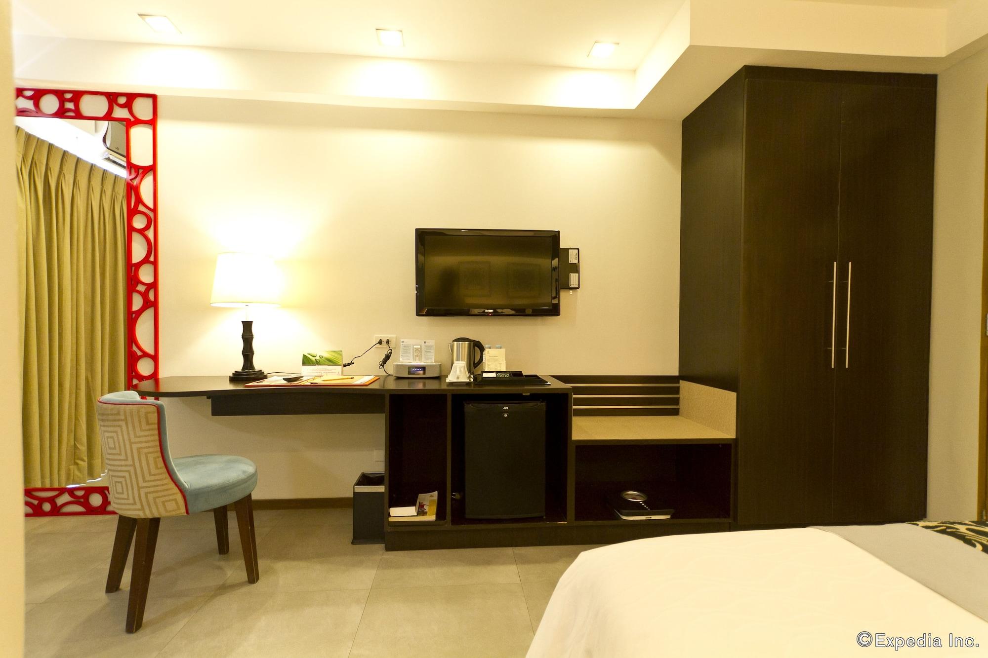 St Mark Hotel Cebu Zewnętrze zdjęcie